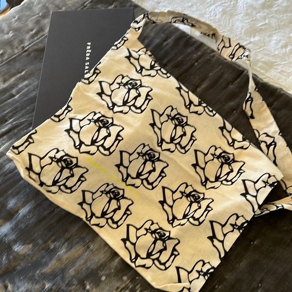 Freda Salvador mules / slides / sandals - Picture 7 of 8